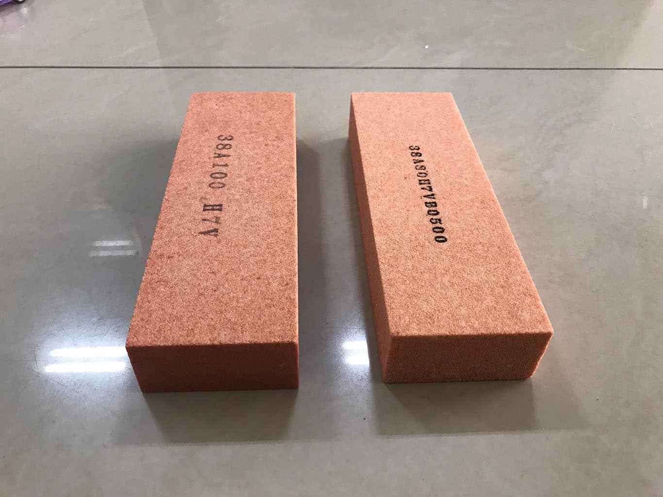 หินขัดใยเซรามิค (Superstone)